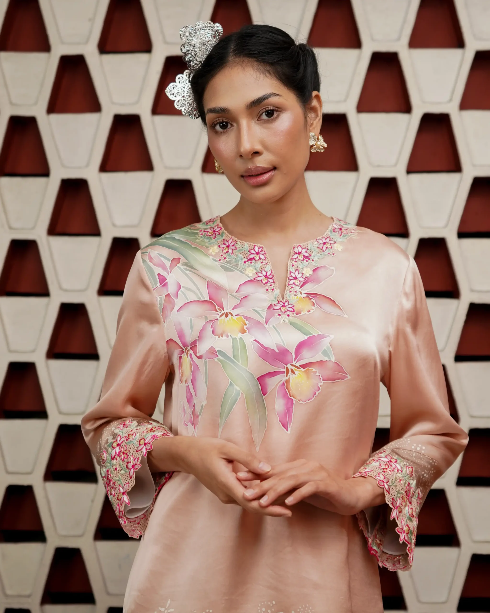 Batik Kedah In Dusty Pink - Image 3